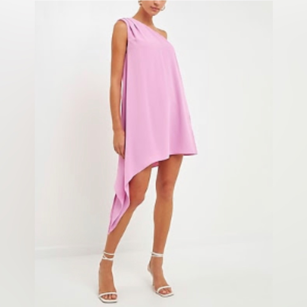 New with tags - Express dress - oversize - shoulder pad - pockets